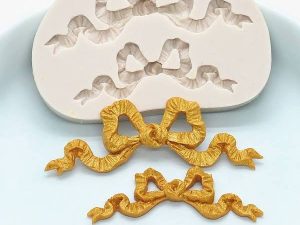 Ribbon bow mould c2