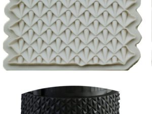 Ruffle mould