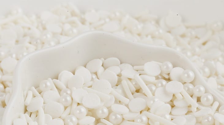 white mixed sugar balls