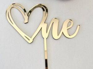 One cake topper d